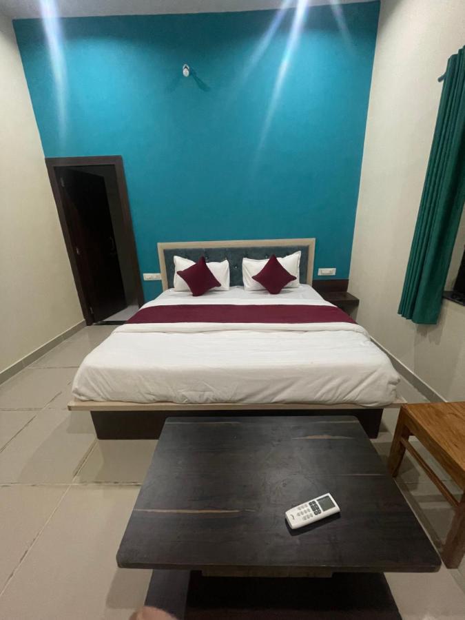 Hotel L S Haveli à Pushkar Extérieur photo