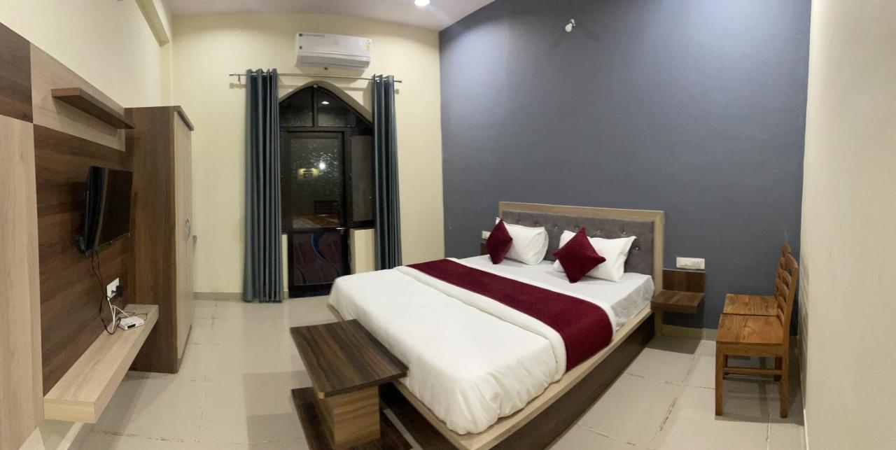 Hotel L S Haveli à Pushkar Extérieur photo